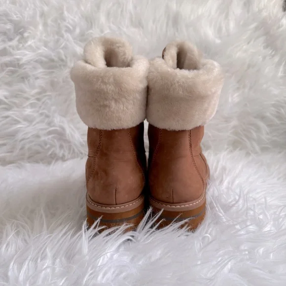 Timberland Courmayeur Valley Shearling Ankle Boots - Picture 9 of 14